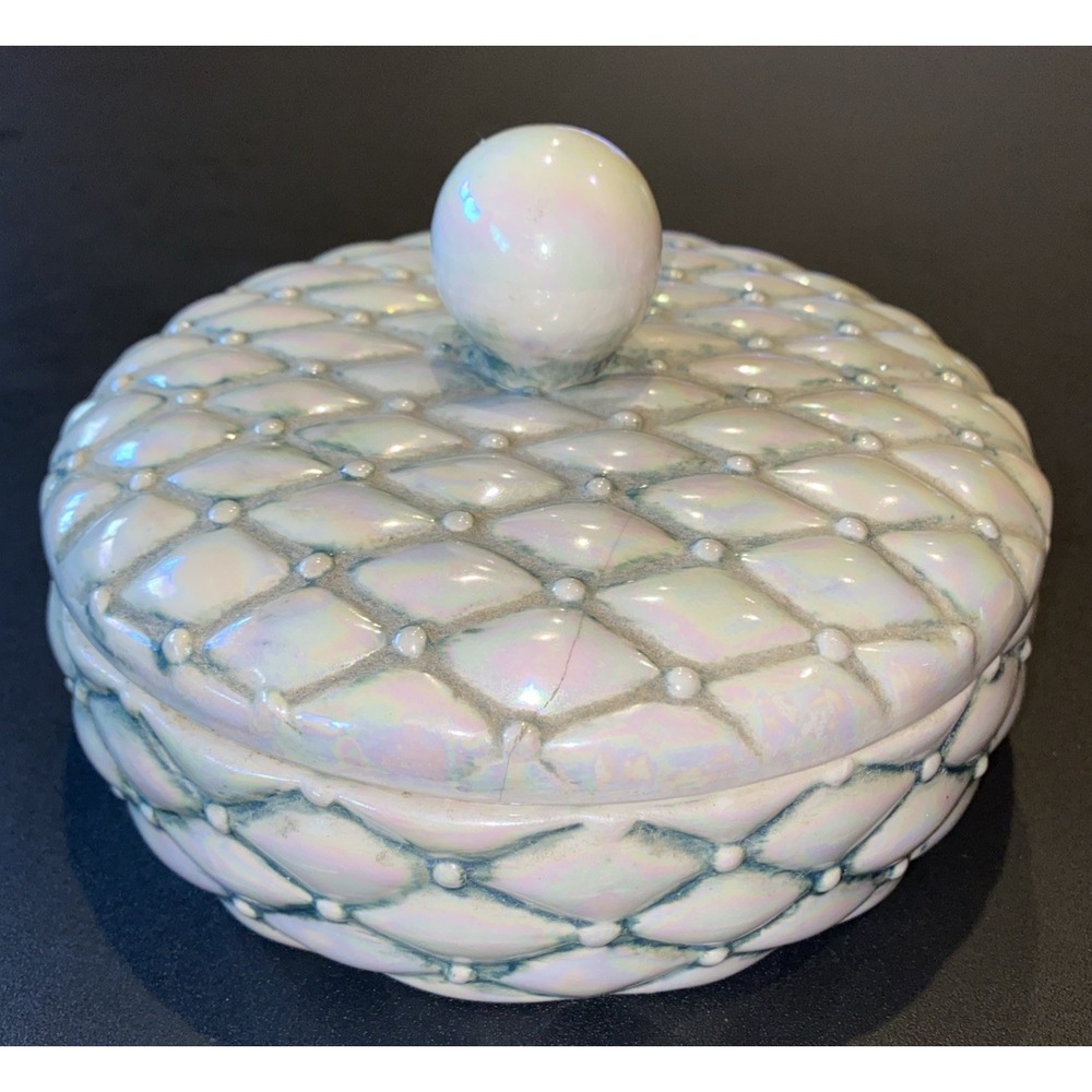 Arnels Round Ceramic Powder Dish with Lid White Green Quilted Pearl Irridescence